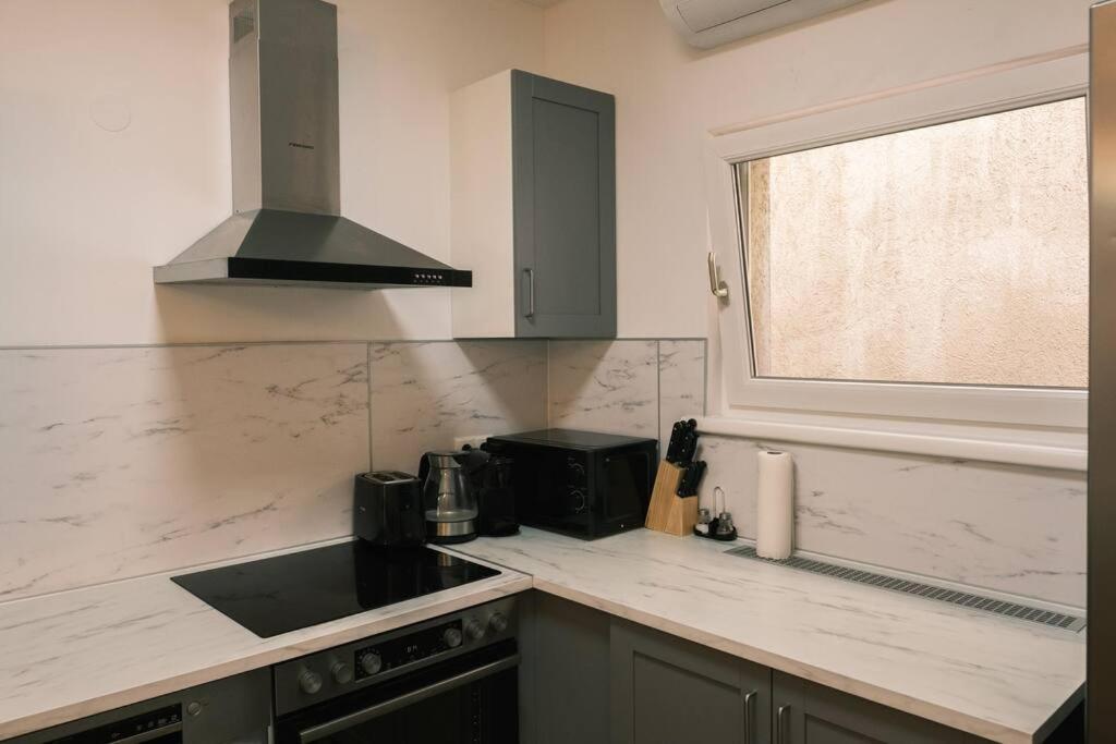 Pink Prater Apartment Виена Екстериор снимка