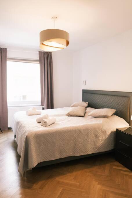 Pink Prater Apartment Виена Екстериор снимка